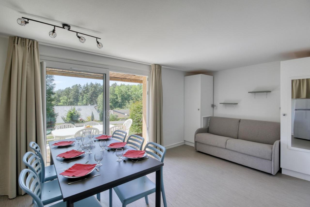 Vvf Correze Pays D'Eygurande Hotel Екстериор снимка