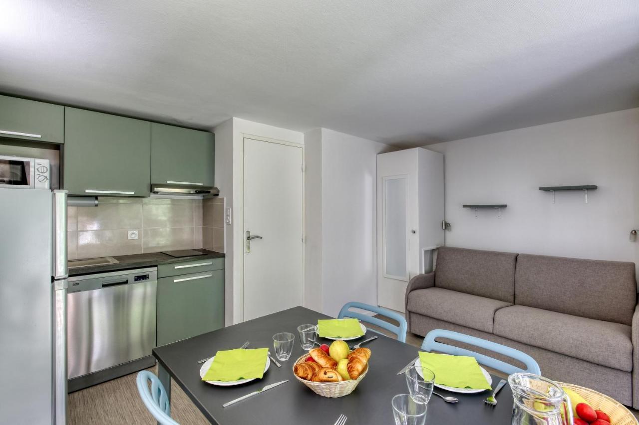 Vvf Correze Pays D'Eygurande Hotel Екстериор снимка